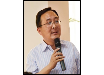 李近強(qiáng)老師